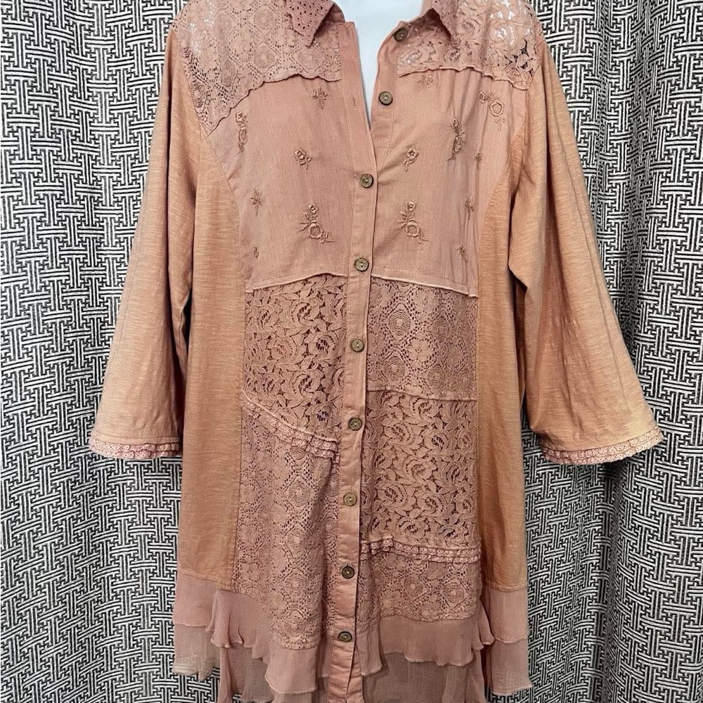 Lace Embroidered Button-Up Tunic